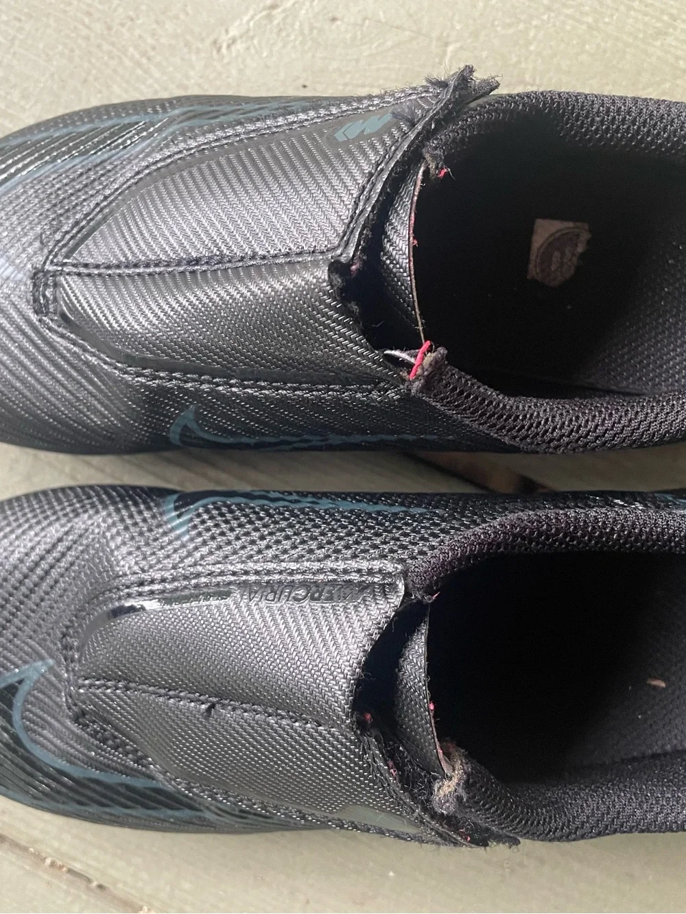 Nike Kids Black Velcro Soccer Cleats 13C